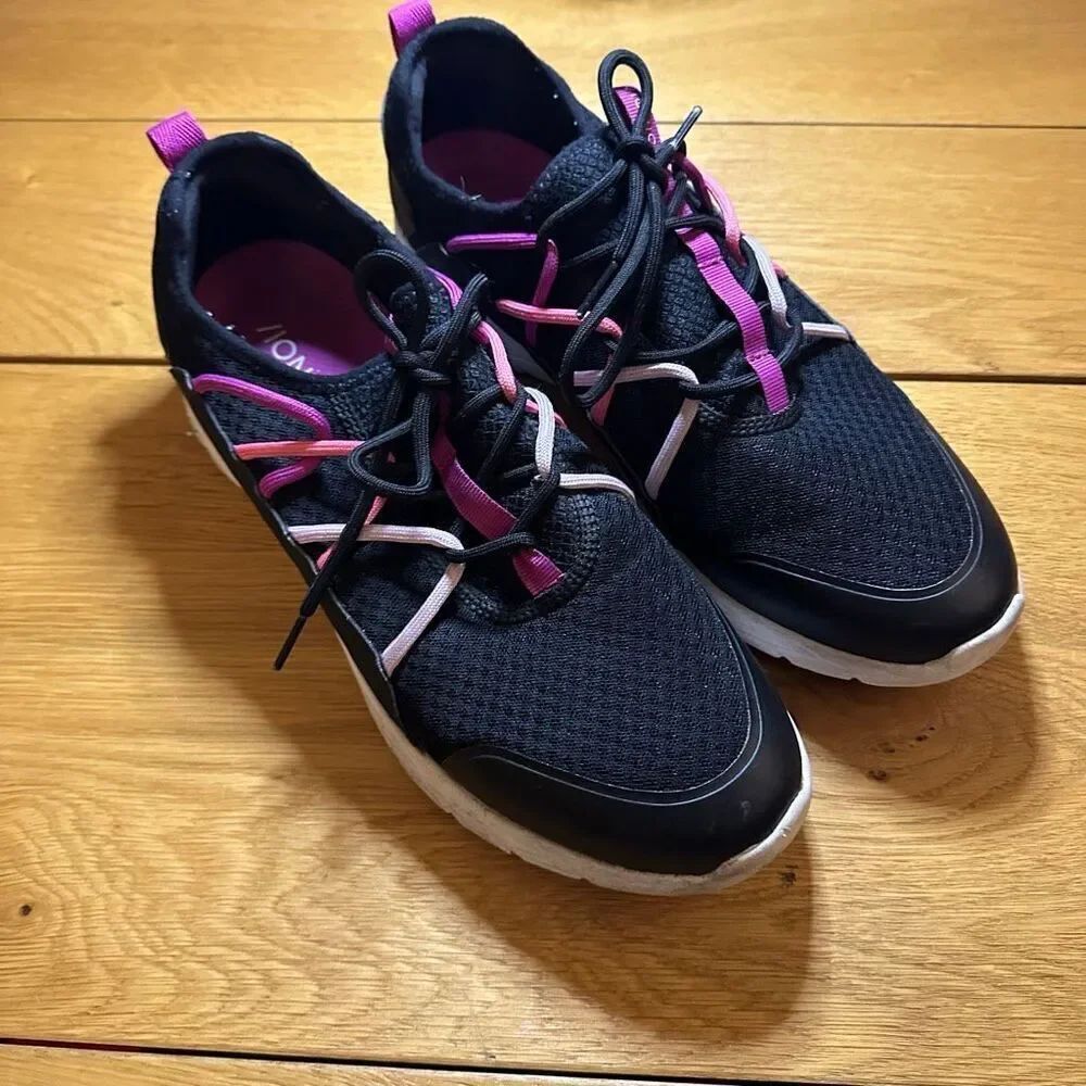 Vionic Zeliya women’s lace up sneaker 11